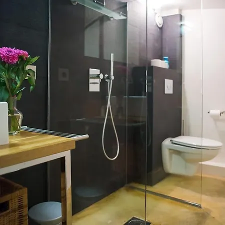 Jardin Prive - Gorgeous 3 Bed House In Le Marais Apartamento París