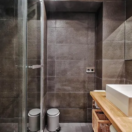 Jardin Prive - Gorgeous 3 Bed House In Le Marais Apartamento